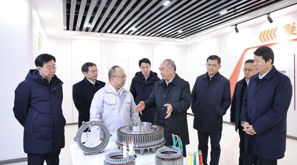 开足马力“赶订单”，奋力冲刺“开门红”  | 山东省委书记林武调研lewin乐玩-(中国)有限公司官方网站鹤壁工厂新能源电驱动项目